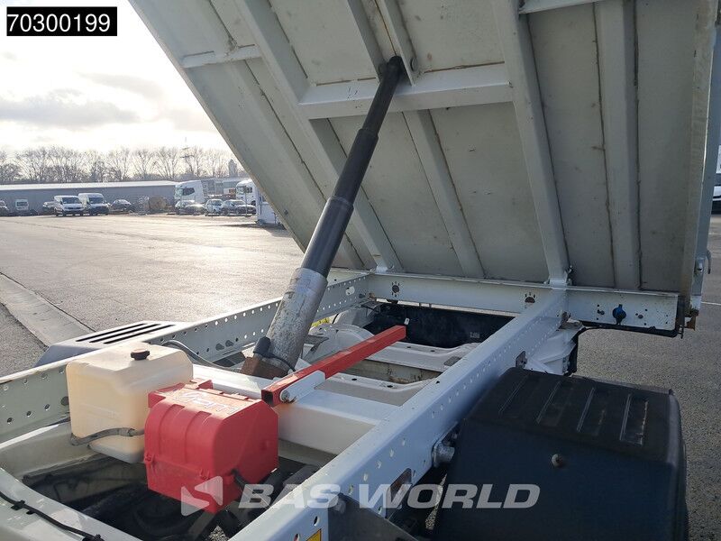 Volkswagen Crafter 177pk Kipper 177PS Doppelbereifung 3,5t AHK Navi Klima Tempomat Euro6 Kieper A/C Towbar Cruise control - Volquete furgoneta: foto 5 Volkswagen Crafter 177pk Kipper 177PS Doppelbereifung 3,5t AHK Navi Klima Tempomat Euro6 Kieper A/C Towbar Cruise control - Volquete furgoneta: foto 5