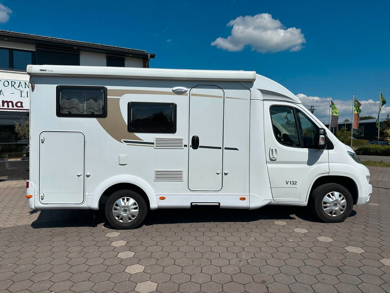 Carado V 132/Festbett/Garage/Klima/Markise/Finanzierung - Autocaravana perfilada: foto 3 Carado V 132/Festbett/Garage/Klima/Markise/Finanzierung - Autocaravana perfilada: foto 3
