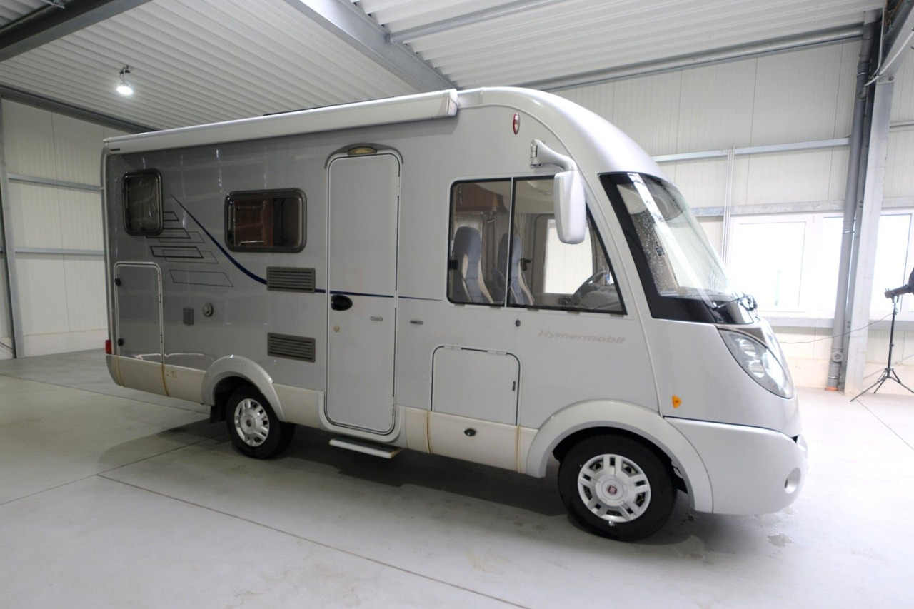HYMER / ERIBA / HYMERCAR B 504 CL / Hubbett / Festbett / Garage - Autocaravana integral: foto 2 HYMER / ERIBA / HYMERCAR B 504 CL / Hubbett / Festbett / Garage - Autocaravana integral: foto 2