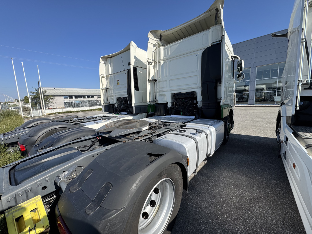 DAF XF 460 - Cabeza tractora: foto 3 DAF XF 460 - Cabeza tractora: foto 3