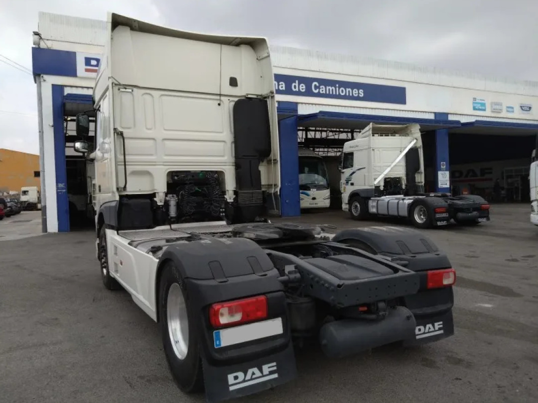 DAF XF 480 Super Space Cab - Cabeza tractora: foto 4 DAF XF 480 Super Space Cab - Cabeza tractora: foto 4