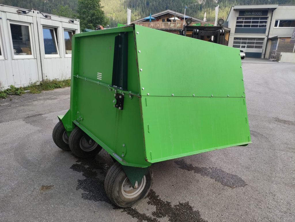 Eigenbau Rundballenauflöser (15577) - Empajadora: foto 5 Eigenbau Rundballenauflöser (15577) - Empajadora: foto 5