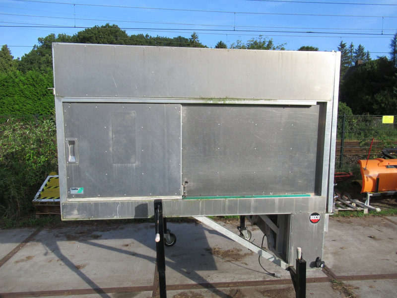 Beco Aluminium Opbouw Veegvuil - Cabina e interior para Vehículo comercial ligero: foto 2 Beco Aluminium Opbouw Veegvuil - Cabina e interior para Vehículo comercial ligero: foto 2