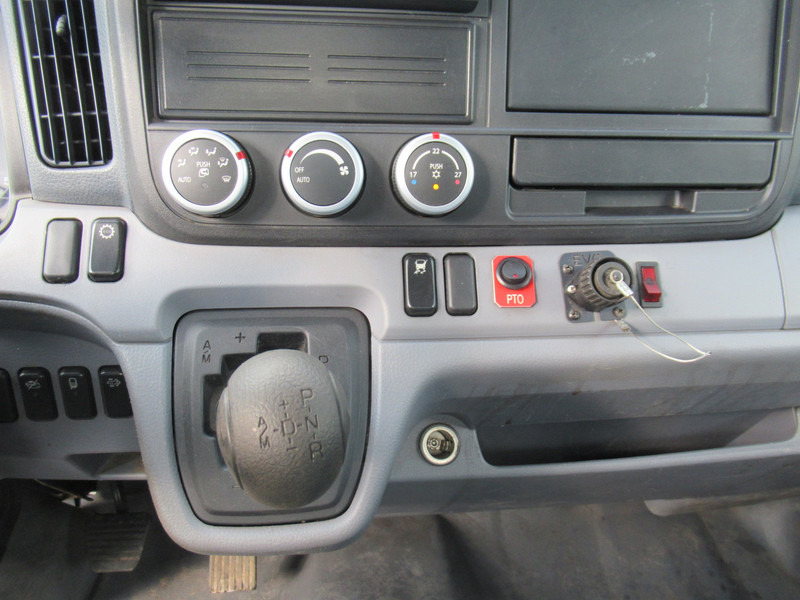 Caja abierta furgoneta FUSO Canter 3S13 AIRCO - KLIMA PickUp Automatic: foto 10