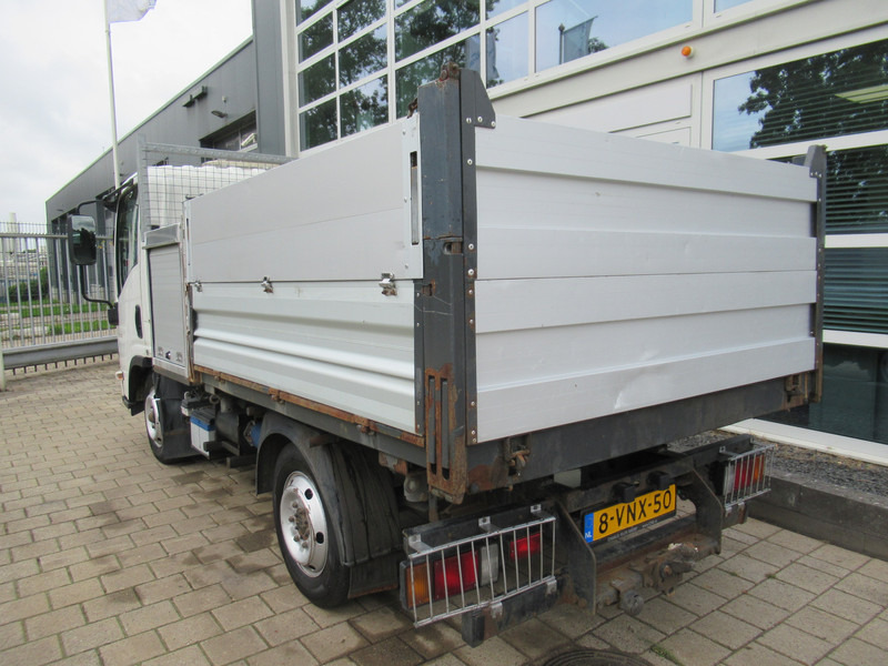 Isuzu N-serie N35.150 NLR 85 E Kipper - Tipper Automatic - Volquete furgoneta: foto 5 Isuzu N-serie N35.150 NLR 85 E Kipper - Tipper Automatic - Volquete furgoneta: foto 5