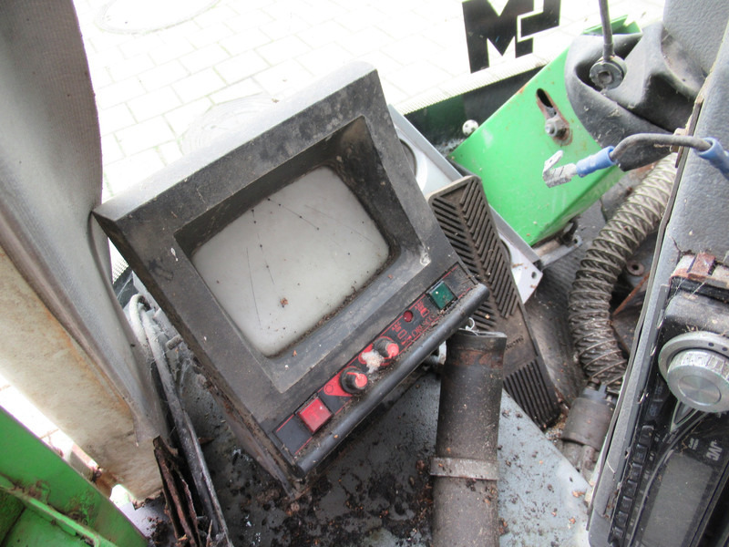 Carrocería y exterior para Maquinaria de construcción LM TRAC 285 Diverse onderdelen: foto 14 Carrocería y exterior para Maquinaria de construcción LM TRAC 285 Diverse onderdelen: foto 14