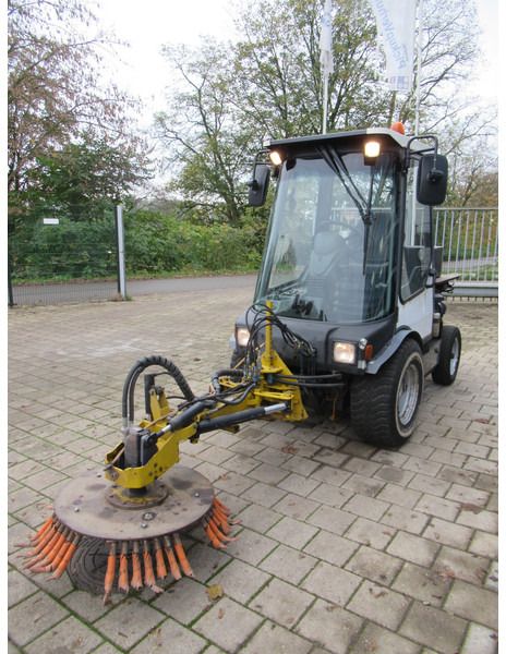 LM TRAC 286 Werktuigdrager ( zonder Borstel arm ) - Barredora vial: foto 5 LM TRAC 286 Werktuigdrager ( zonder Borstel arm ) - Barredora vial: foto 5