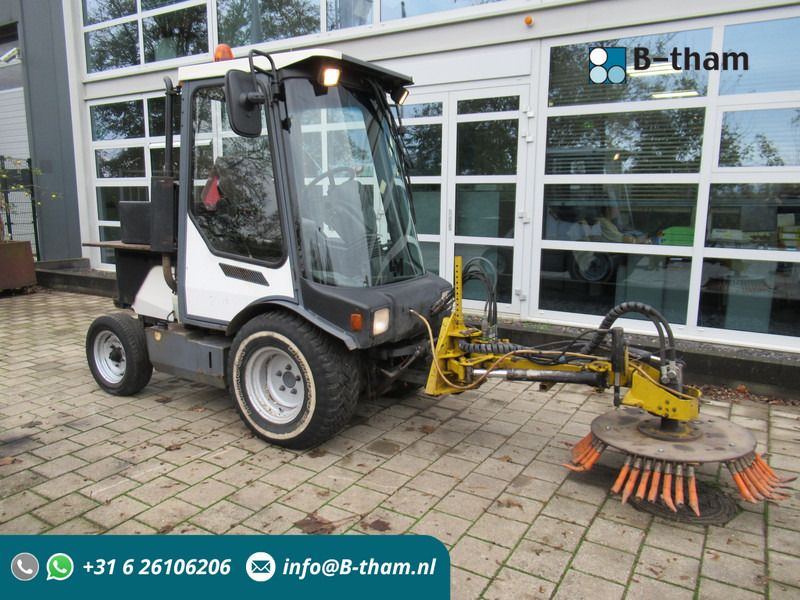 LM TRAC 286 Werktuigdrager ( zonder Borstel arm ) - Barredora vial: foto 1 LM TRAC 286 Werktuigdrager ( zonder Borstel arm ) - Barredora vial: foto 1