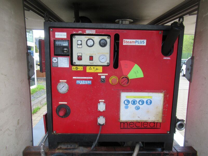 McClean JOB3500 + McClean 350/18 hogedruk stoomcleaner unit inbouw - Hidrolimpiadora: foto 4 McClean JOB3500 + McClean 350/18 hogedruk stoomcleaner unit inbouw - Hidrolimpiadora: foto 4