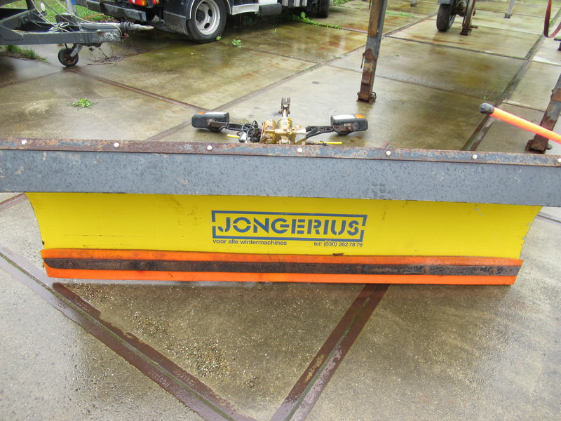 Meyer Jongerius Sneeuwploeg 12V Hydro unit - 215 CM - Cuchilla quitanieves: foto 2 Meyer Jongerius Sneeuwploeg 12V Hydro unit - 215 CM - Cuchilla quitanieves: foto 2