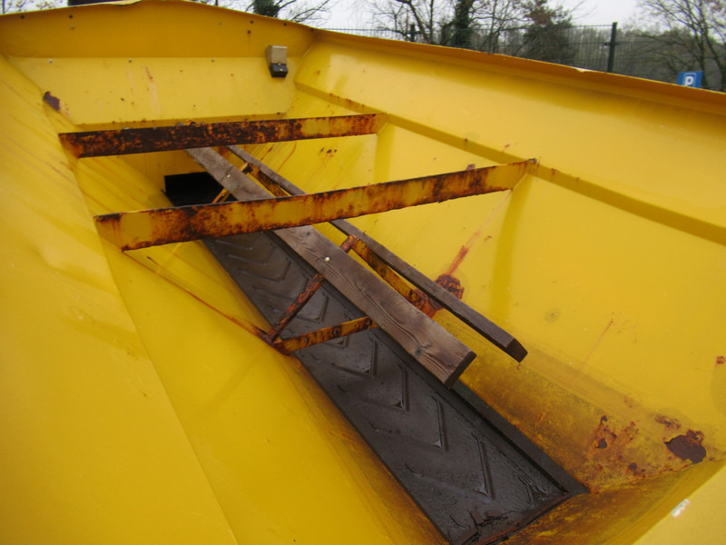 NIDO STRATOS B40-42 PALN Rotopower 4m3 + 2.200L Salzstreuer Saltspreader Zoutstrooier - Esparcidor de sal: foto 5 NIDO STRATOS B40-42 PALN Rotopower 4m3 + 2.200L Salzstreuer Saltspreader Zoutstrooier - Esparcidor de sal: foto 5