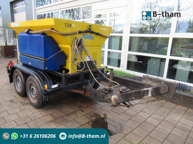 NIDO Stratos B11-18 AWAXN 1,1M3 + 500 L Zoutstrooier Saltzstreuer - Esparcidor de sal: foto 1 NIDO Stratos B11-18 AWAXN 1,1M3 + 500 L Zoutstrooier Saltzstreuer - Esparcidor de sal: foto 1