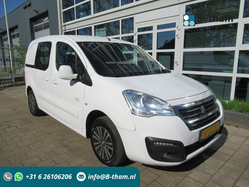 Peugeot Partner 120 1.6 BlueHDi 73KW L1Pro Automaat Galicia - Furgoneta pequeña: foto 1 Peugeot Partner 120 1.6 BlueHDi 73KW L1Pro Automaat Galicia - Furgoneta pequeña: foto 1