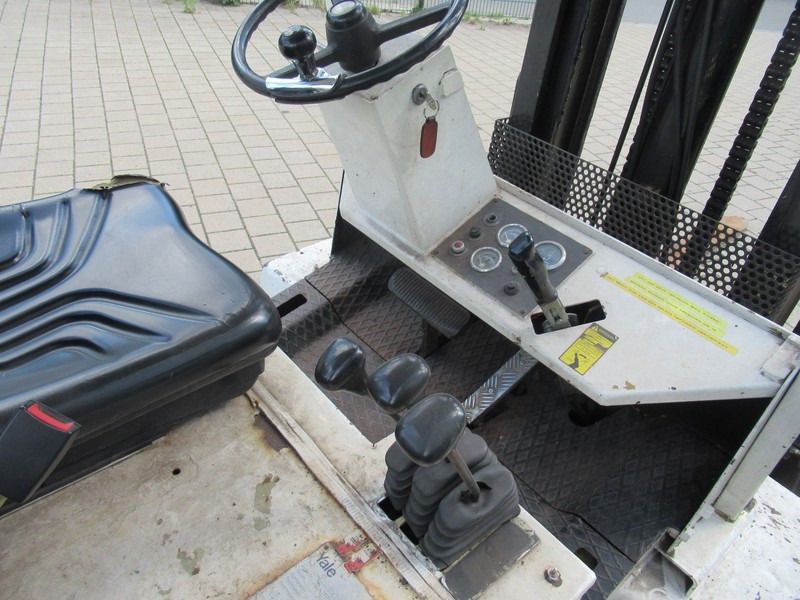 Yale GLP 080EEPAS 3.7T LPG GPL - Carretilla elevadora de gas: foto 5 Yale GLP 080EEPAS 3.7T LPG GPL - Carretilla elevadora de gas: foto 5