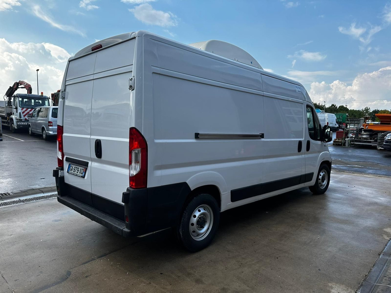 Fiat Ducato Isberg Pharma-Kühler -30°C/4°C/22°C - Frigorífico furgoneta: foto 4 Fiat Ducato Isberg Pharma-Kühler -30°C/4°C/22°C - Frigorífico furgoneta: foto 4