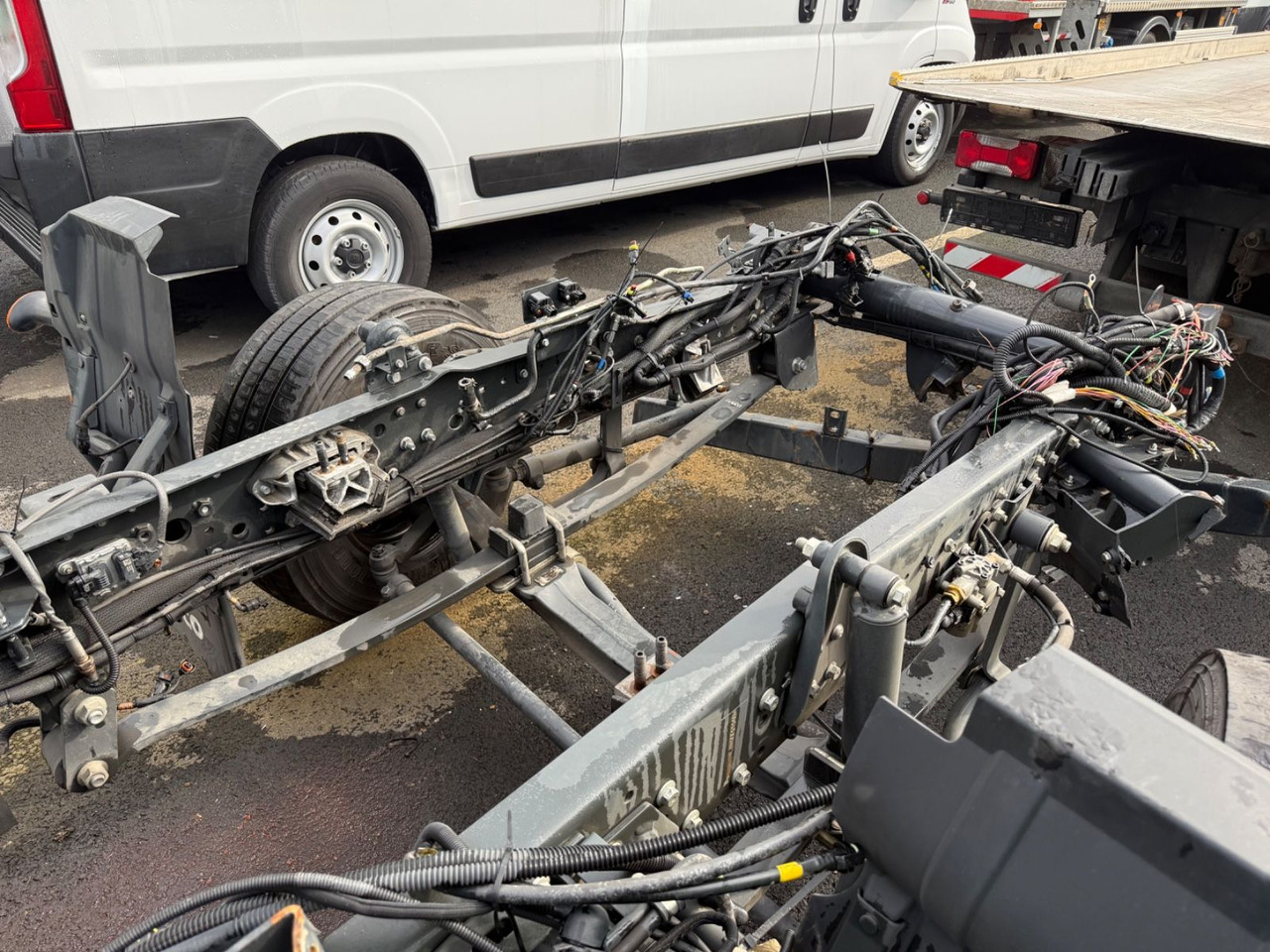 Iveco Eurocargo 110EL250 Unfallchassis - Portavehículos camión: foto 3 Iveco Eurocargo 110EL250 Unfallchassis - Portavehículos camión: foto 3