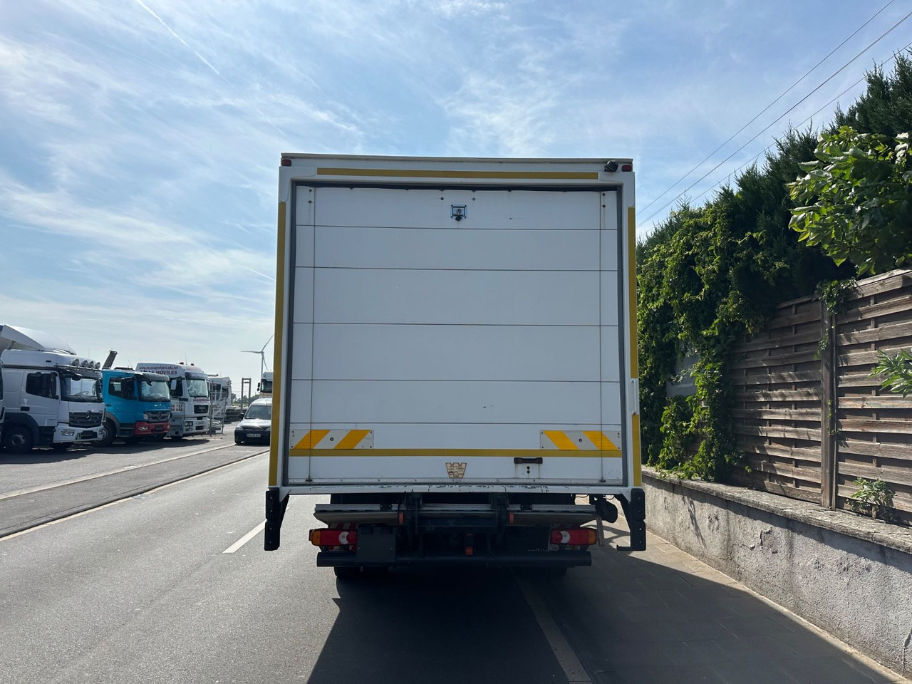 Iveco Eurocargo 75E19/Tüv neu/Koffer/LBW 1000kg/ - Furgoneta: foto 4 Iveco Eurocargo 75E19/Tüv neu/Koffer/LBW 1000kg/ - Furgoneta: foto 4