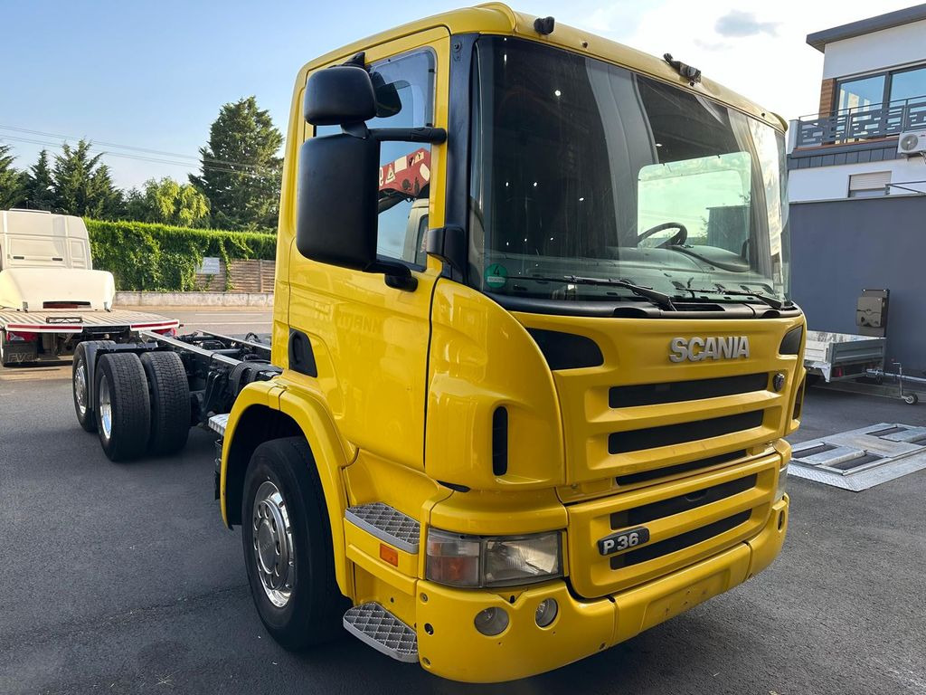 Scania Bausatz EINZELN evt*m.gebr. Plateau & Palfinger/ - Grua de remolque autos: foto 2 Scania Bausatz EINZELN evt*m.gebr. Plateau & Palfinger/ - Grua de remolque autos: foto 2