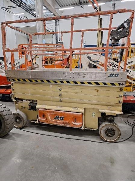 JLG 3246 ES - Plataforma de tijeras: foto 1 JLG 3246 ES - Plataforma de tijeras: foto 1