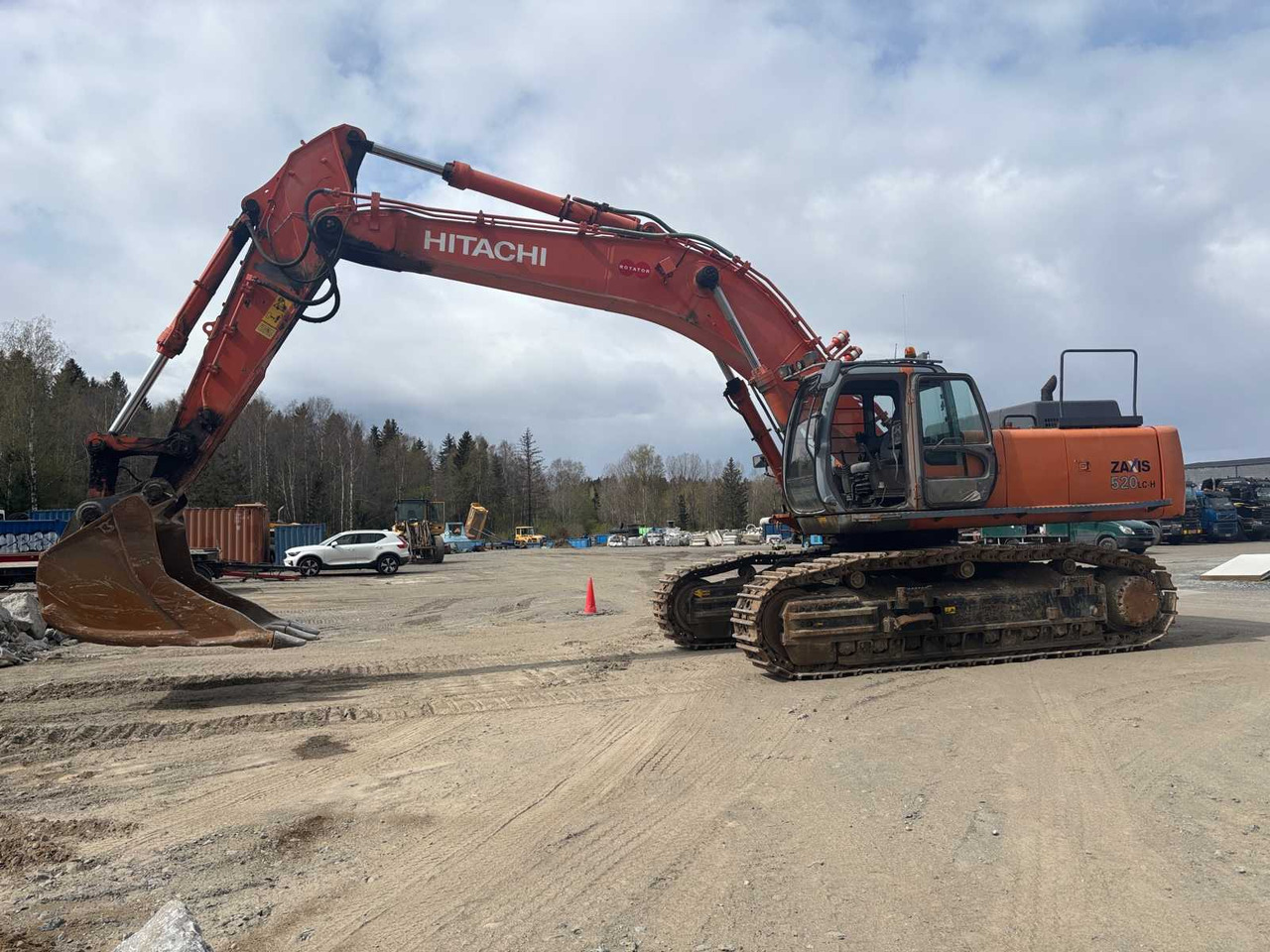 Hitachi Zaxis 520 LV-H crawler excavator - Excavadora de cadenas: foto 1 Hitachi Zaxis 520 LV-H crawler excavator - Excavadora de cadenas: foto 1