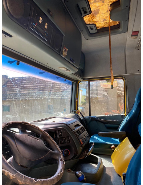 Cabeza tractora DAF XF 95.430: foto 8 Cabeza tractora DAF XF 95.430: foto 8