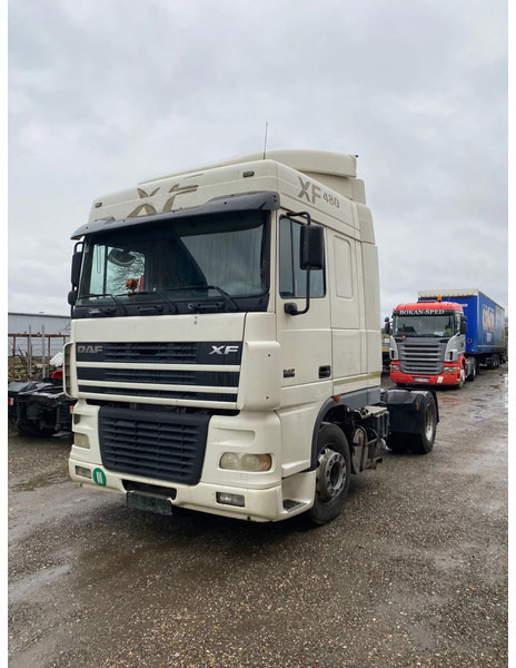 DAF XF 95.480 - Cabeza tractora: foto 1 DAF XF 95.480 - Cabeza tractora: foto 1