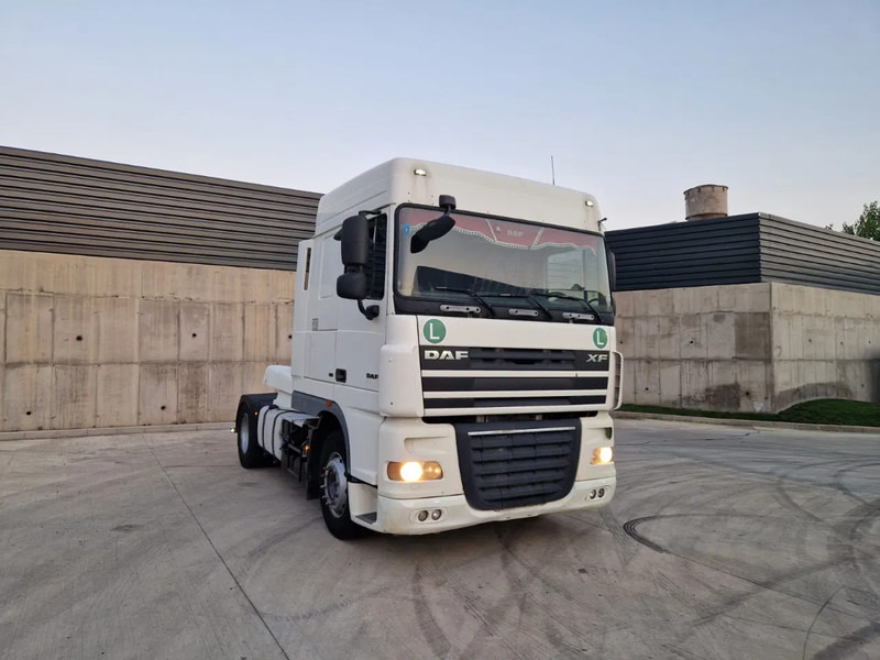 DAF XF 106.460 - Tractor industrial: foto 3 DAF XF 106.460 - Tractor industrial: foto 3