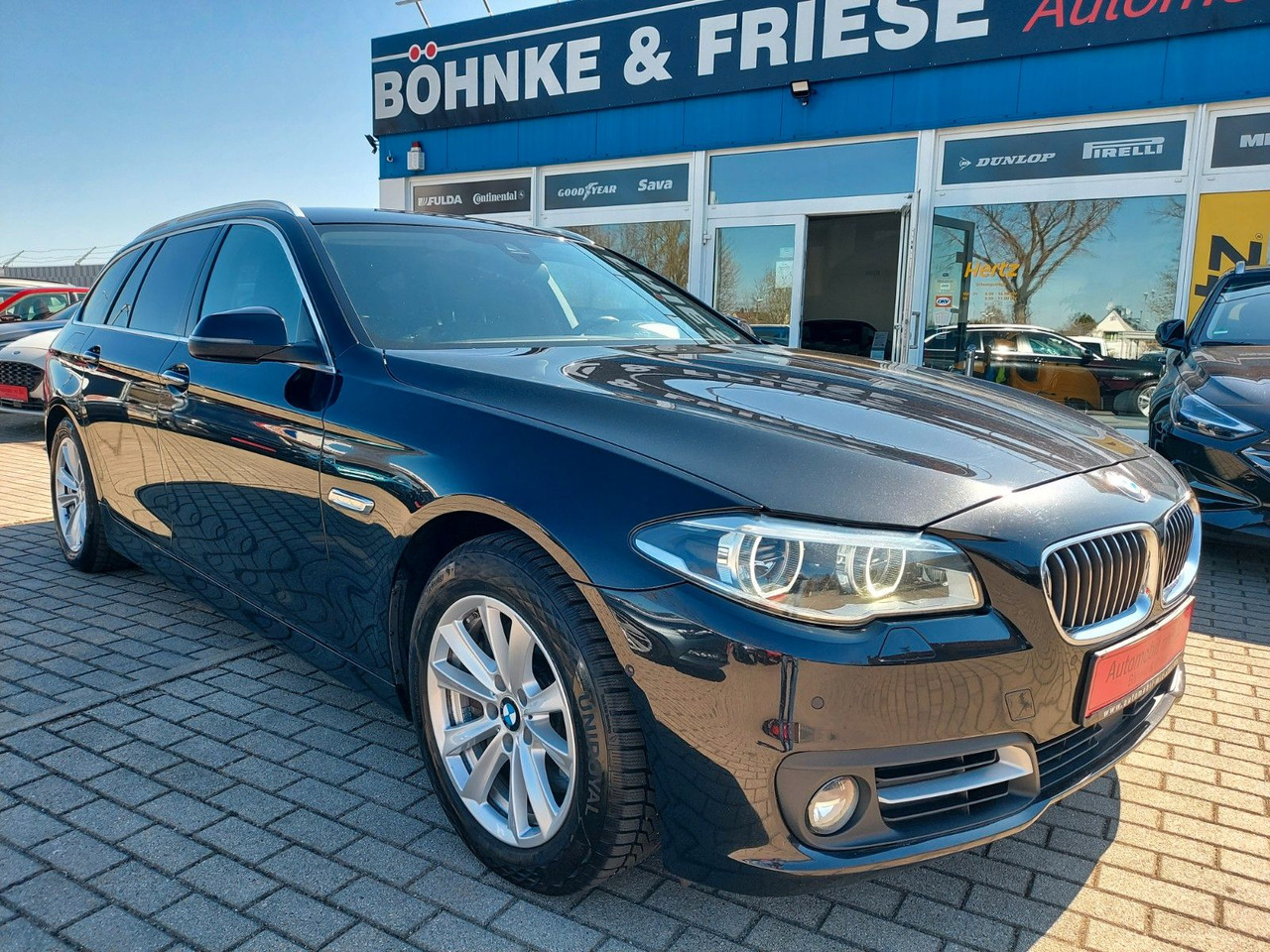 BMW 525 Baureihe 5 Touring 525 d xDrive Radar 360° - Coche: foto 1 BMW 525 Baureihe 5 Touring 525 d xDrive Radar 360° - Coche: foto 1