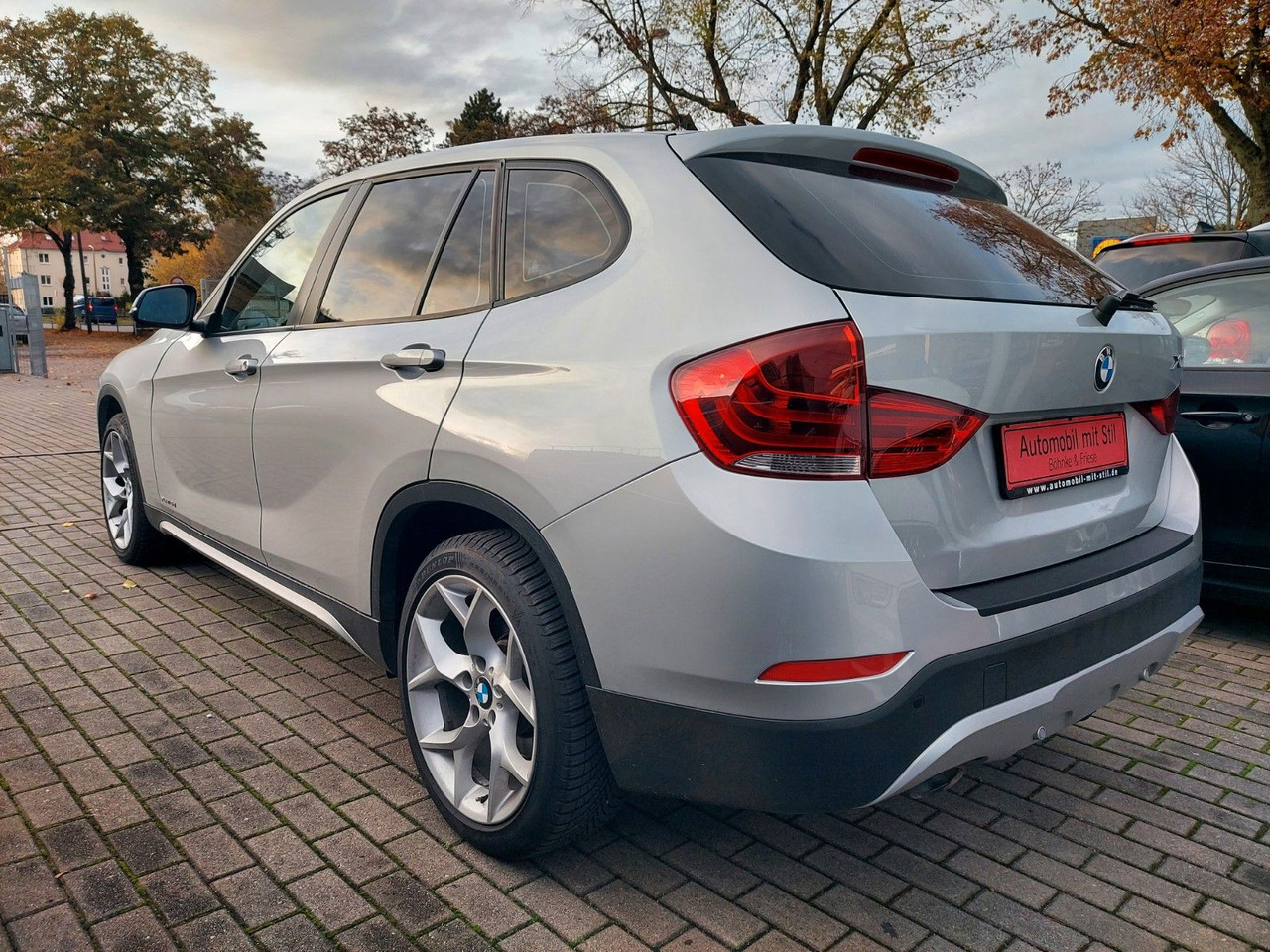 BMW X1 18 d xDrive Xenon Navi Leder AHK - SUV/ Todoterreno: foto 4 BMW X1 18 d xDrive Xenon Navi Leder AHK - SUV/ Todoterreno: foto 4