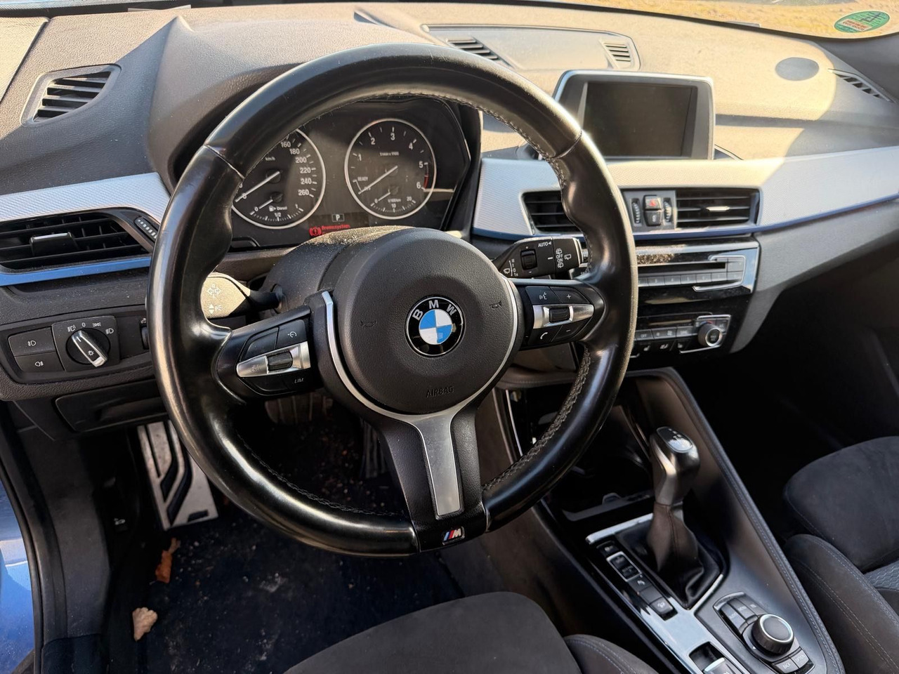BMW X1 xDrive 20d M Sport LED NAVI SPORT 4X4 AUTOMAT - SUV/ Todoterreno: foto 5 BMW X1 xDrive 20d M Sport LED NAVI SPORT 4X4 AUTOMAT - SUV/ Todoterreno: foto 5