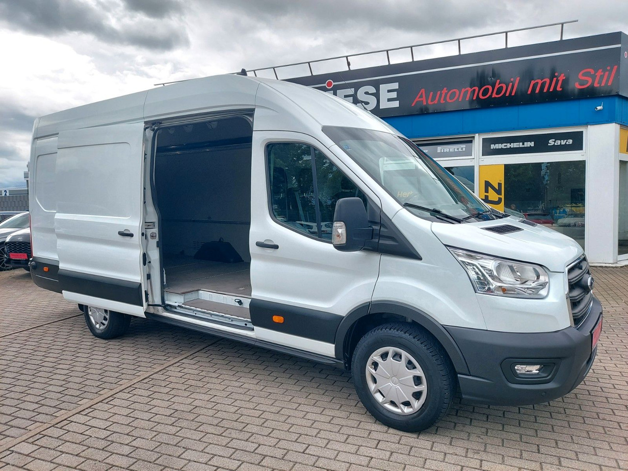 Ford Transit Kasten 350 L4 lang hoch Klima Cam DAB - Furgoneta de pasajeros: foto 1 Ford Transit Kasten 350 L4 lang hoch Klima Cam DAB - Furgoneta de pasajeros: foto 1