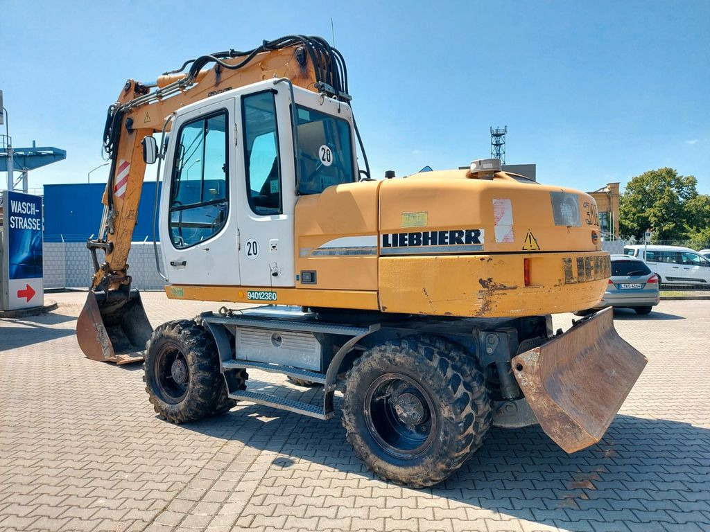 Liebherr A 316 LITRONIC TL + 2005 DEUTZ 13400 STD. - Excavadora de ruedas: foto 5 Liebherr A 316 LITRONIC TL + 2005 DEUTZ 13400 STD. - Excavadora de ruedas: foto 5