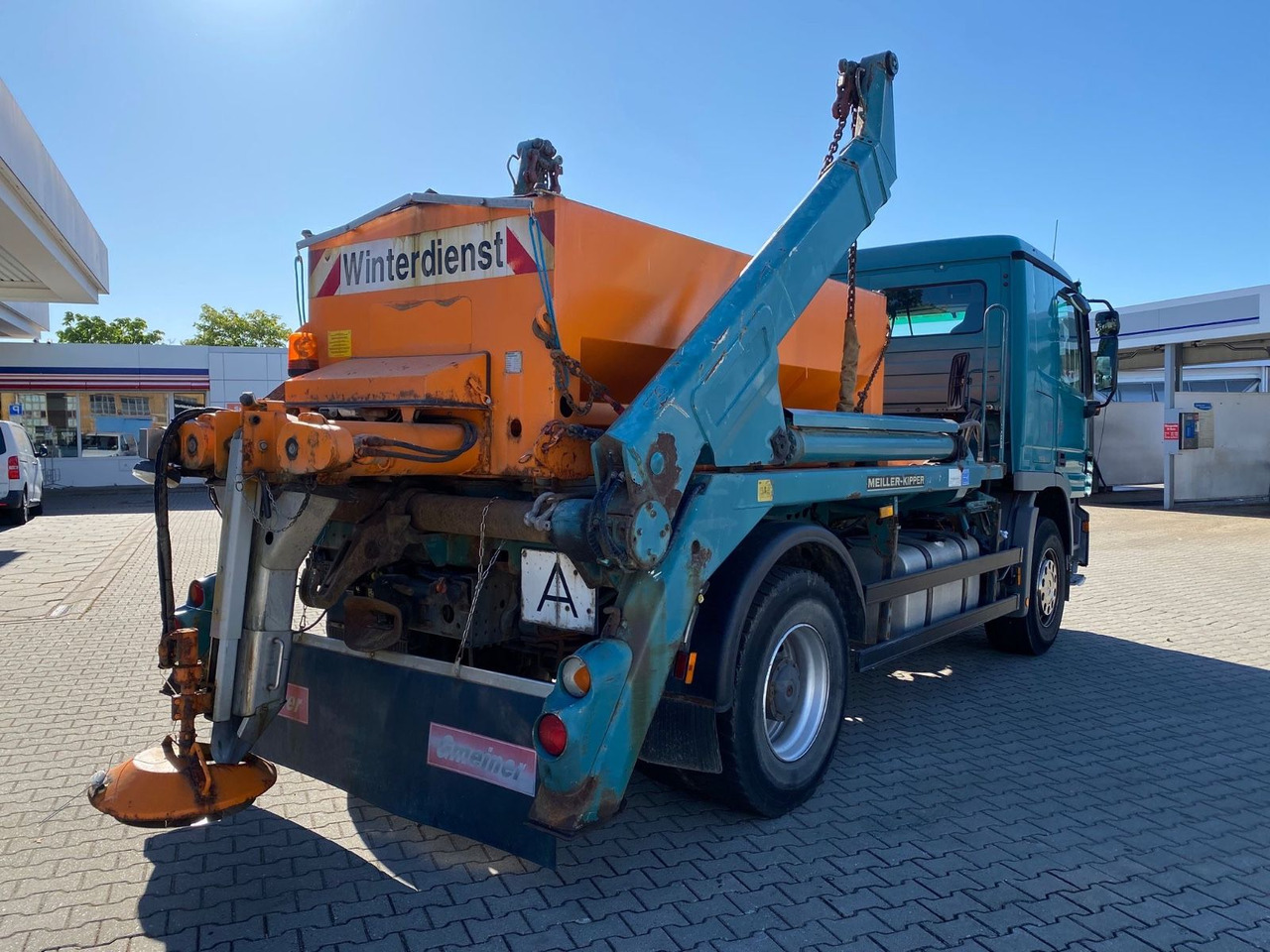 Mercedes-Benz Actros 2/3 6-Zyl. 1841 MEILER ABSATZKIPP. WINTER - Volquete camión: foto 4 Mercedes-Benz Actros 2/3 6-Zyl. 1841 MEILER ABSATZKIPP. WINTER - Volquete camión: foto 4