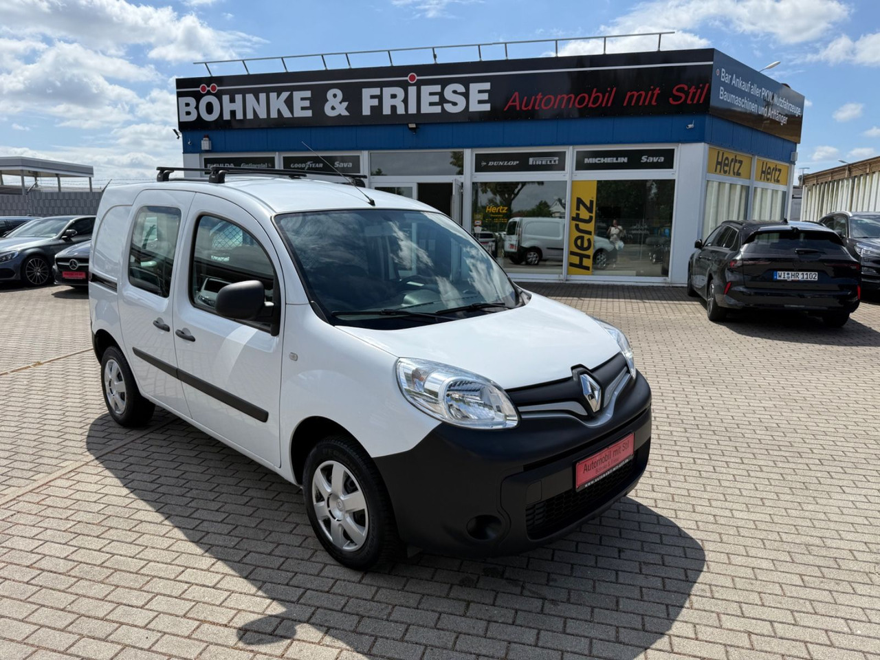 Renault Kangoo Rapid Extra Klima AHK DACHTRÄGER WORKER - Coche: foto 1 Renault Kangoo Rapid Extra Klima AHK DACHTRÄGER WORKER - Coche: foto 1