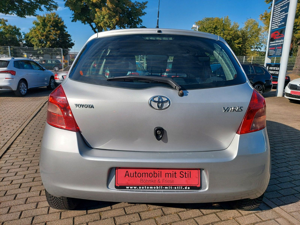 Toyota Yaris Sol Klima - Coche: foto 4 Toyota Yaris Sol Klima - Coche: foto 4