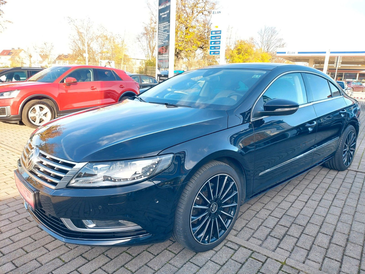 Volkswagen Passat CC DSG Sitzbelüftung ACC Radar Standheiz - Sedan: foto 5 Volkswagen Passat CC DSG Sitzbelüftung ACC Radar Standheiz - Sedan: foto 5
