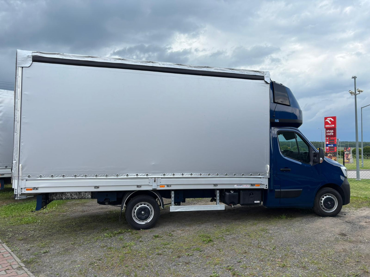 Renault Master - Furgoneta con caja de lona: foto 5 Renault Master - Furgoneta con caja de lona: foto 5