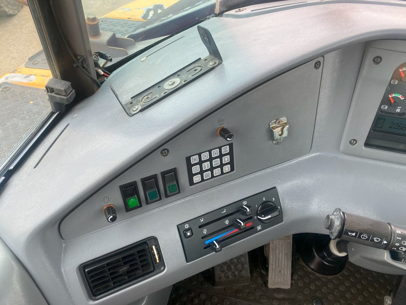 Dúmper Volvo A 30 D 6x6 dumper articulated hauler: foto 6