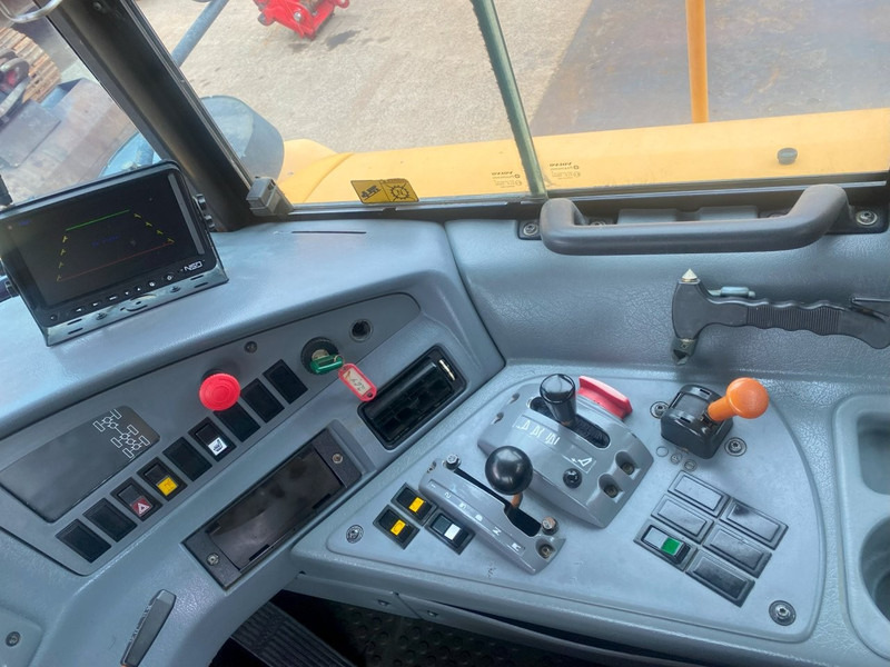 Dúmper Volvo A 30 D 6x6 dumper articulated hauler: foto 7