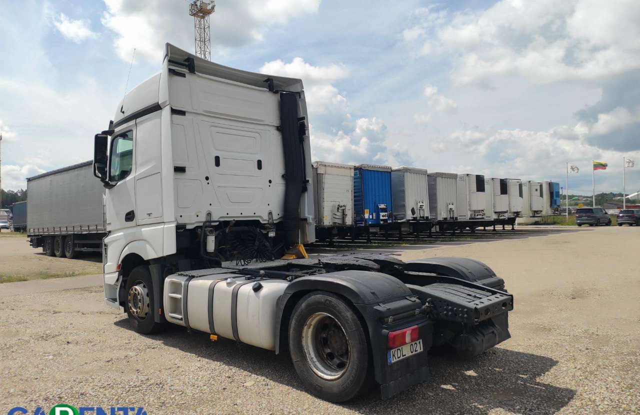 Mercedes-Benz Actros 1845 - Cabeza tractora: foto 4 Mercedes-Benz Actros 1845 - Cabeza tractora: foto 4