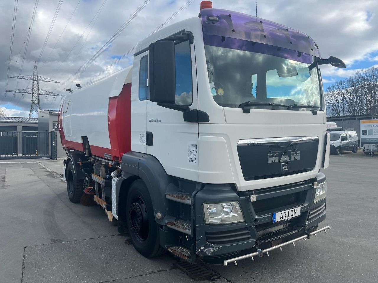MAN TGS 18.320 4x2 LL Kehrmaschine/OPTIFANT70S/9189h - Barredora vial: foto 1 MAN TGS 18.320 4x2 LL Kehrmaschine/OPTIFANT70S/9189h - Barredora vial: foto 1