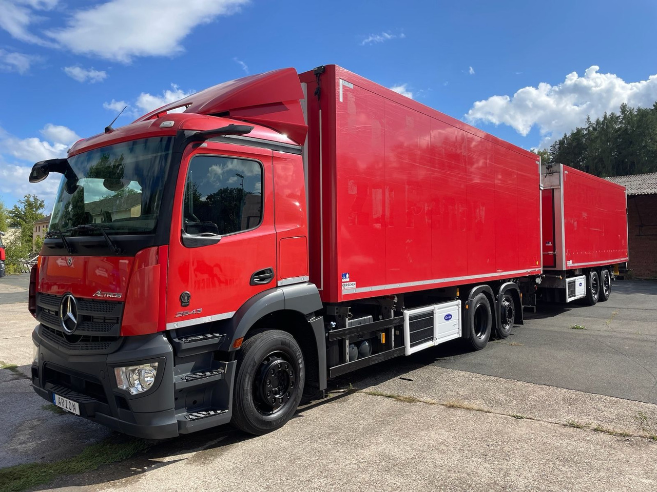Mercedes-Benz Actros 2543 6x2 Kühlkoffer/CARRIER/KERSCHER/EU6d - Frigorífico camión: foto 3 Mercedes-Benz Actros 2543 6x2 Kühlkoffer/CARRIER/KERSCHER/EU6d - Frigorífico camión: foto 3