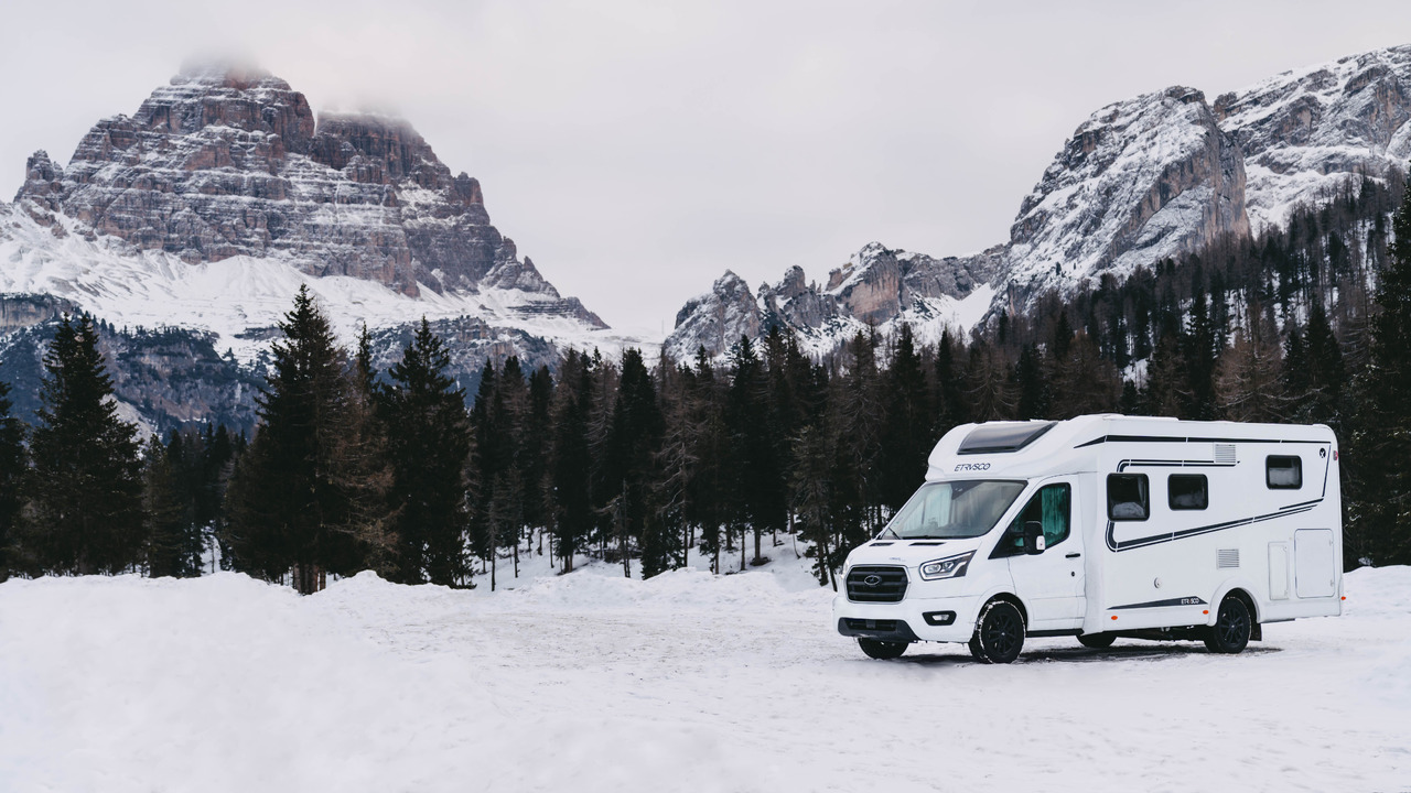 Etrusco T 7.3 QCF - Autocaravana perfilada: foto 2 Etrusco T 7.3 QCF - Autocaravana perfilada: foto 2