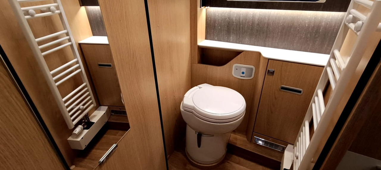 Leasing financiero de HYMER / ERIBA BML880 leasing HYMER / ERIBA BML880: foto 36