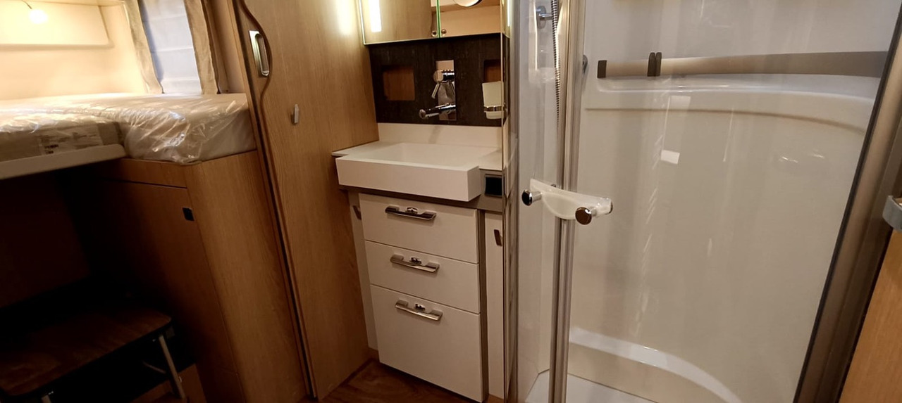 Leasing financiero de HYMER / ERIBA BML880 leasing HYMER / ERIBA BML880: foto 38