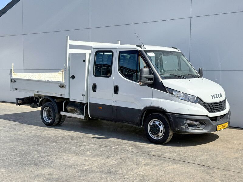 Iveco Daily 35C14 2.3 Kipper Dubbele Cabine Dubbellucht 3,5t Trekhaak 6 Stoelen Airco Cruise Control Benne Tipper - Volquete furgoneta: foto 5 Iveco Daily 35C14 2.3 Kipper Dubbele Cabine Dubbellucht 3,5t Trekhaak 6 Stoelen Airco Cruise Control Benne Tipper - Volquete furgoneta: foto 5