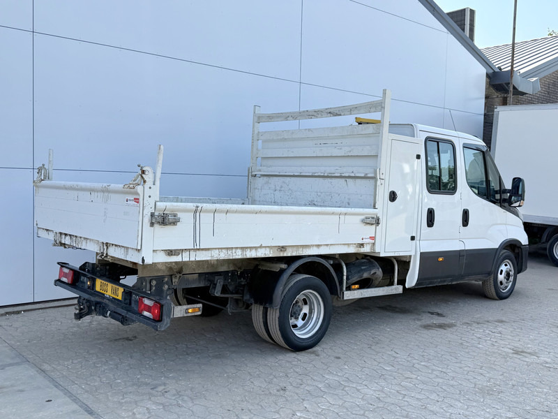 Iveco Daily 35C14 Kipper Dubbele Cabine Dubbellucht Trekhaak Airco Cruise Control Lucht Geveerde Stoel - Volquete furgoneta, Furgoneta combi: foto 4 Iveco Daily 35C14 Kipper Dubbele Cabine Dubbellucht Trekhaak Airco Cruise Control Lucht Geveerde Stoel - Volquete furgoneta, Furgoneta combi: foto 4