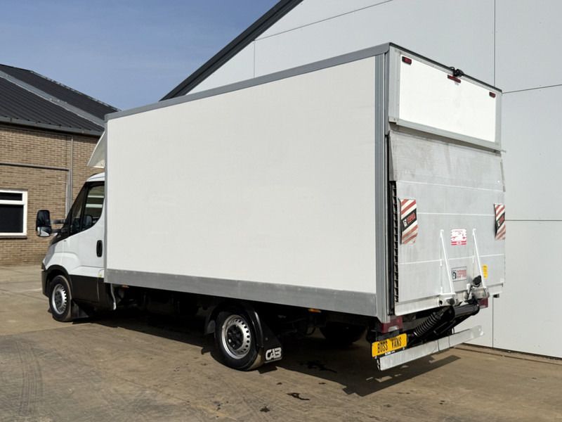 Iveco Daily 35S14 2.3 Automaat Laadklep Climate Control Standkachel Koffer Bakwagen Meubelbak - Furgoneta: foto 2 Iveco Daily 35S14 2.3 Automaat Laadklep Climate Control Standkachel Koffer Bakwagen Meubelbak - Furgoneta: foto 2