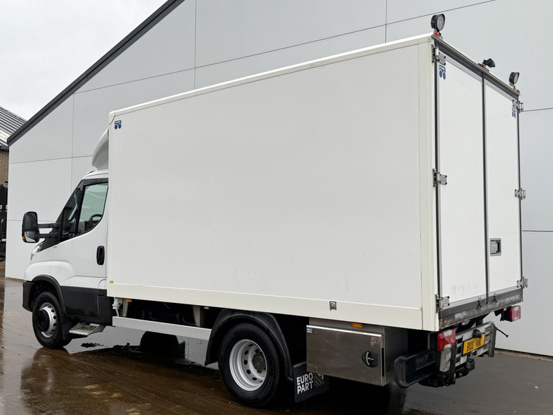 Iveco Daily Daily 70C18 3.0 *Service bus / Inbouw* LED Climate Control Cruise Control Tachograaf Standkachel Trekhaak Camera Stoelverwarming - Furgoneta: foto 2 Iveco Daily Daily 70C18 3.0 *Service bus / Inbouw* LED Climate Control Cruise Control Tachograaf Standkachel Trekhaak Camera Stoelverwarming - Furgoneta: foto 2