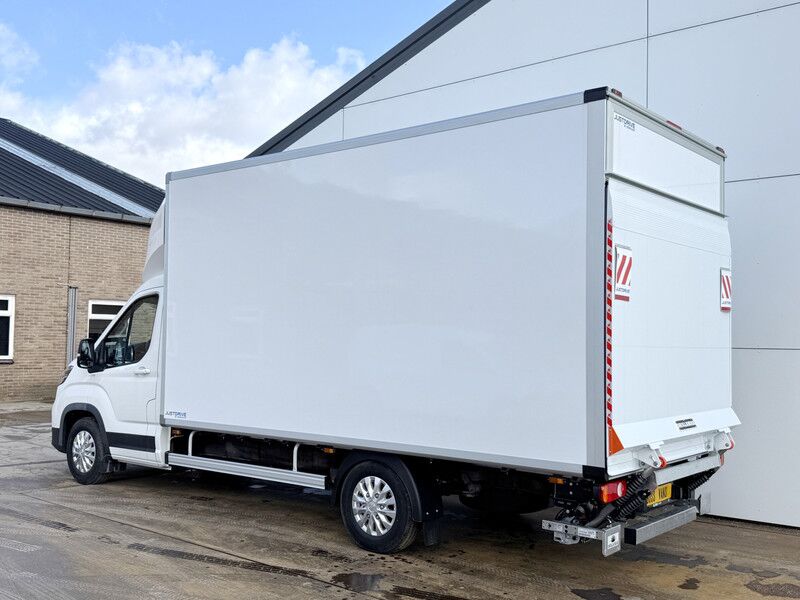 Maxus eDeliver 9 65kWh *Direct beschikbaar* NIEUW DHollandia Laadklep 172km WLTP 204PK 80kW Snelladen Carplay Adaptieve Cruise Control LED Airco Koffer Bakwagen Meubelbak - Furgoneta, Furgoneta eléctrica: foto 2 Maxus eDeliver 9 65kWh *Direct beschikbaar* NIEUW DHollandia Laadklep 172km WLTP 204PK 80kW Snelladen Carplay Adaptieve Cruise Control LED Airco Koffer Bakwagen Meubelbak - Furgoneta, Furgoneta eléctrica: foto 2